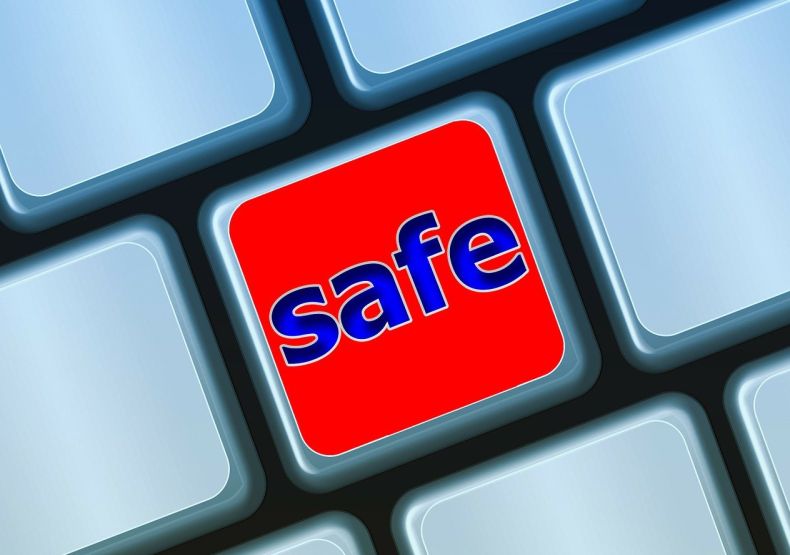 衡阳用友易代账价格 衡阳用友易代账数据安全与产品差异化特点详解